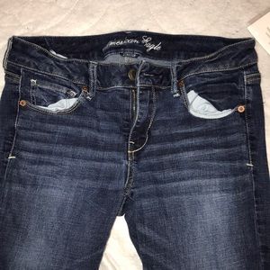American Eagle skinny jeans